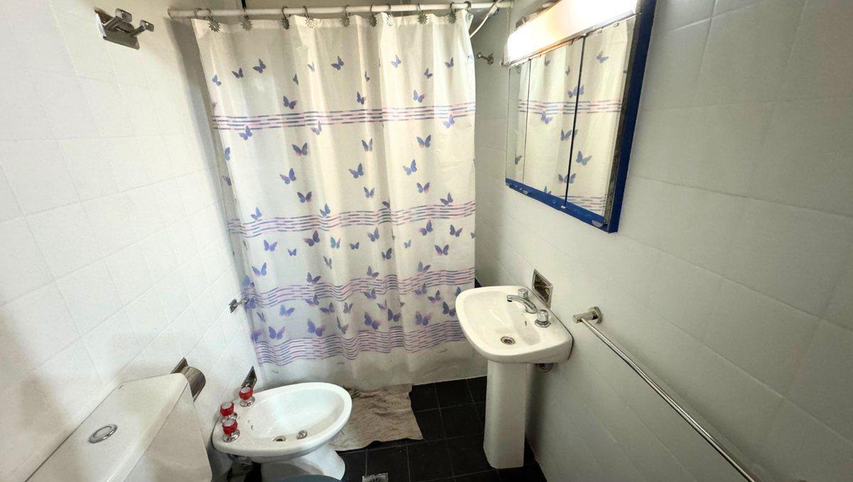 Foto de VENTA OFICINA Y APTO VIVIENDA ZONA TRIBUNALES, imagen 2