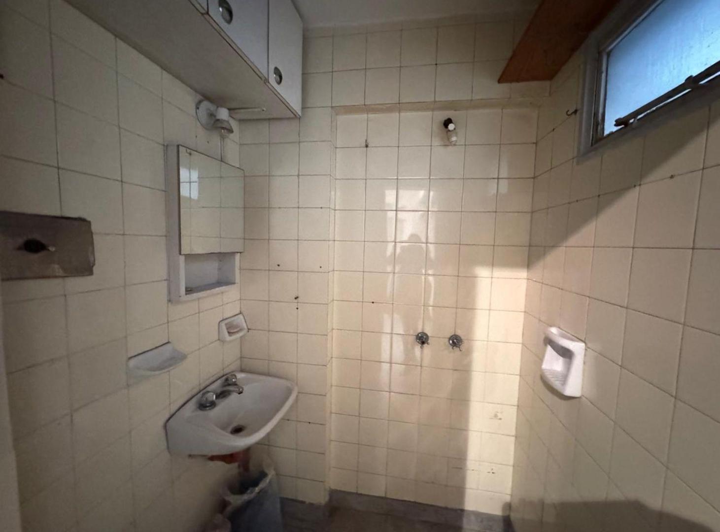 Foto de VENTA DEPARTAMENTO RECOLETA 3 AMBIENTES, imagen 5