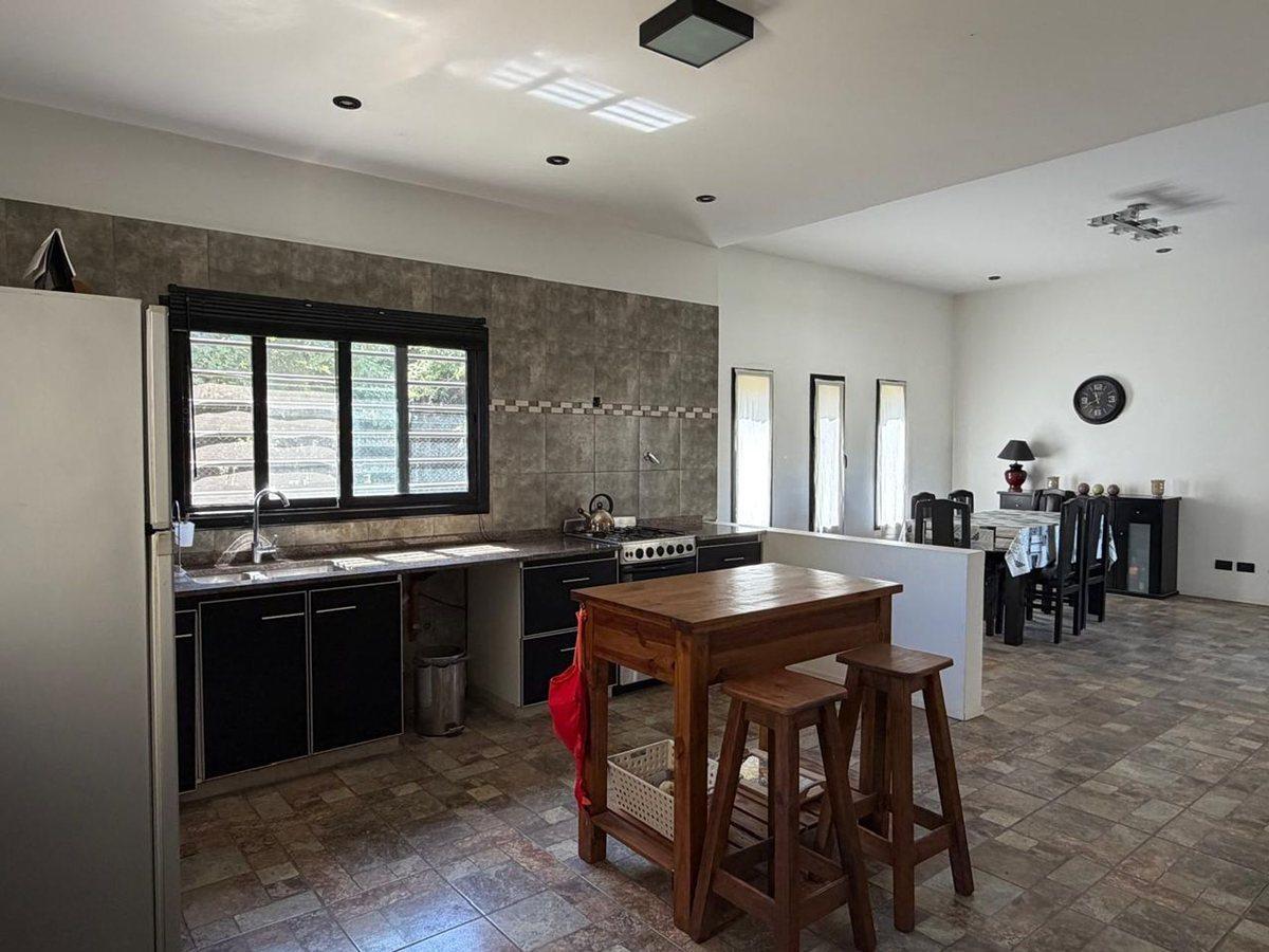 Foto de VENTA CASA 6 AMBIENTES LAS LOMAS SPEGAZZINI EZEIZA, imagen 5