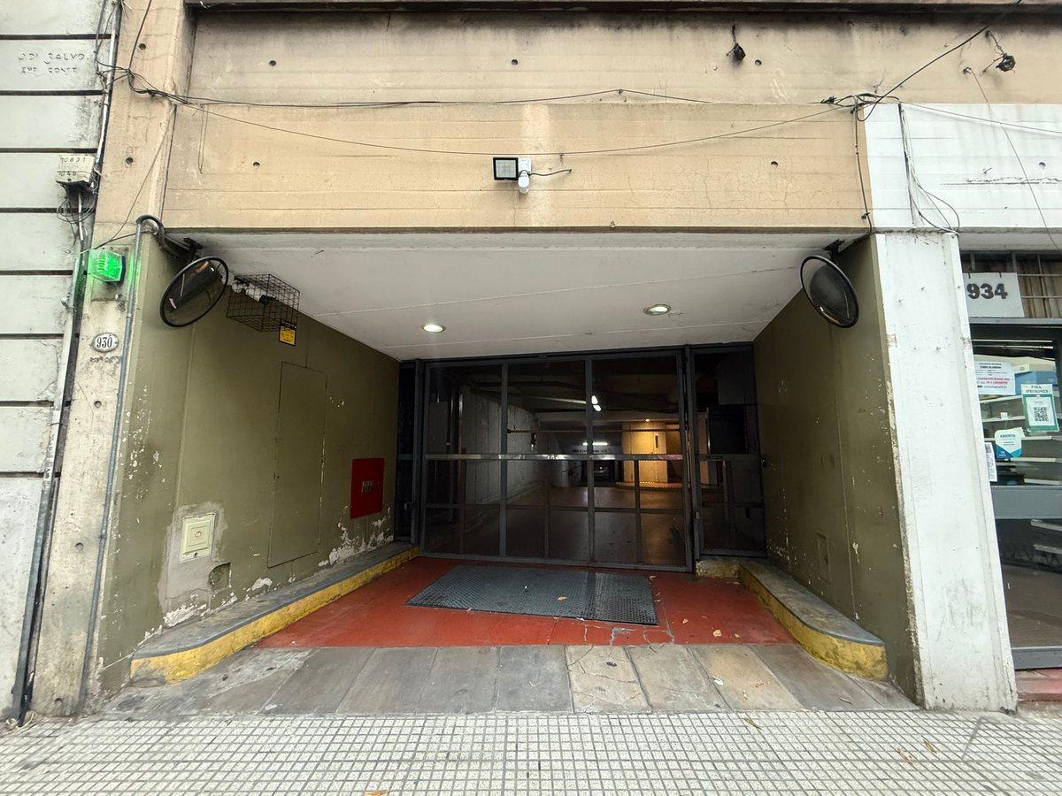 Foto de VENTA COCHERA AYACUCHO 930 RECOLETA, imagen 2