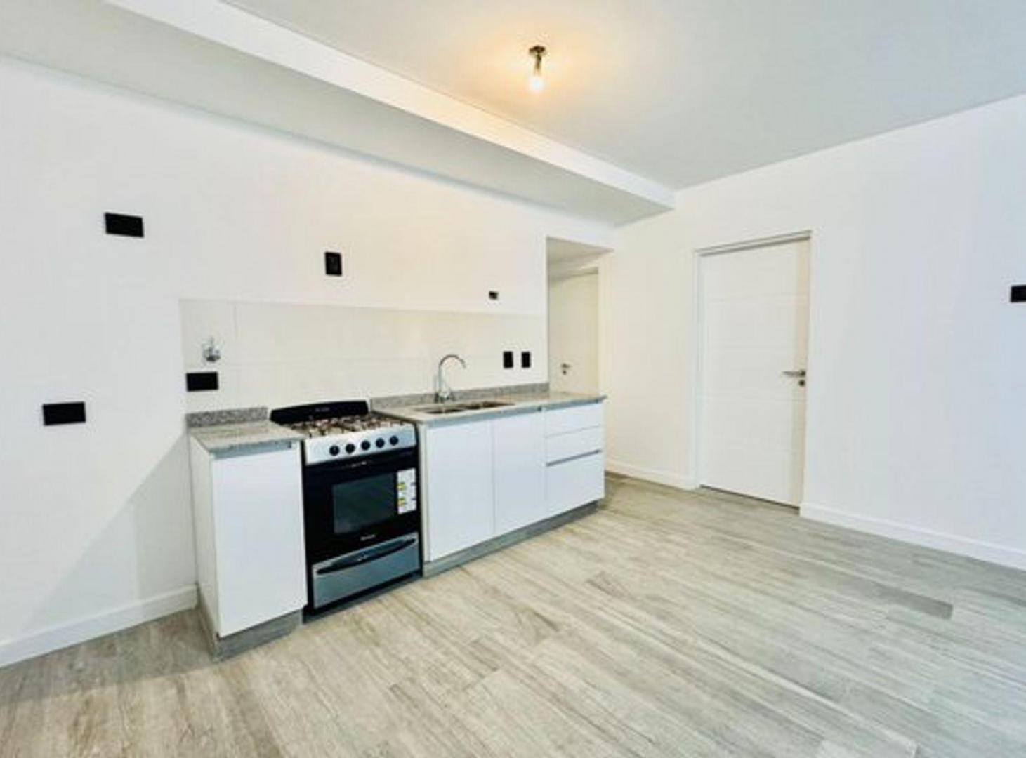 Foto de Venta Depto a estrenar 2 amb. con patio V. Ortuzar, imagen 5