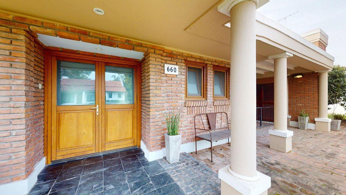 Foto de VENTA CASA 5 AMB LAS PRADERAS DE LUJAN IMPECABLE, imagen 2