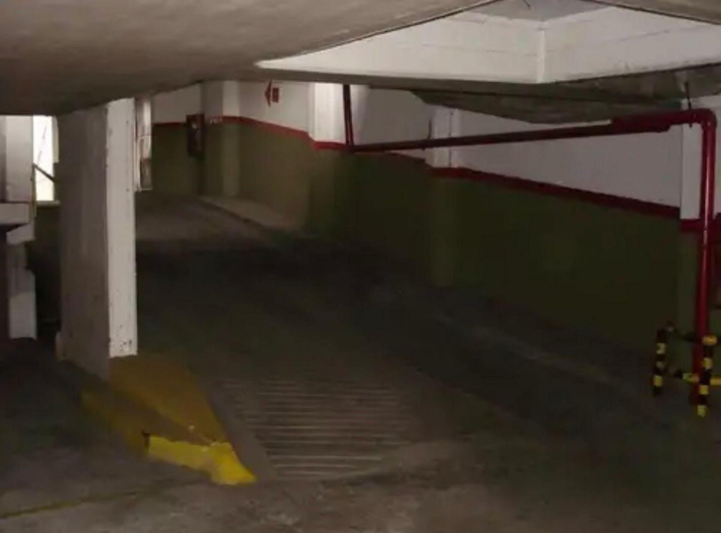 Foto de Venta Cochera Hipólita Yrigoyen al 900 Monserrat, imagen 2