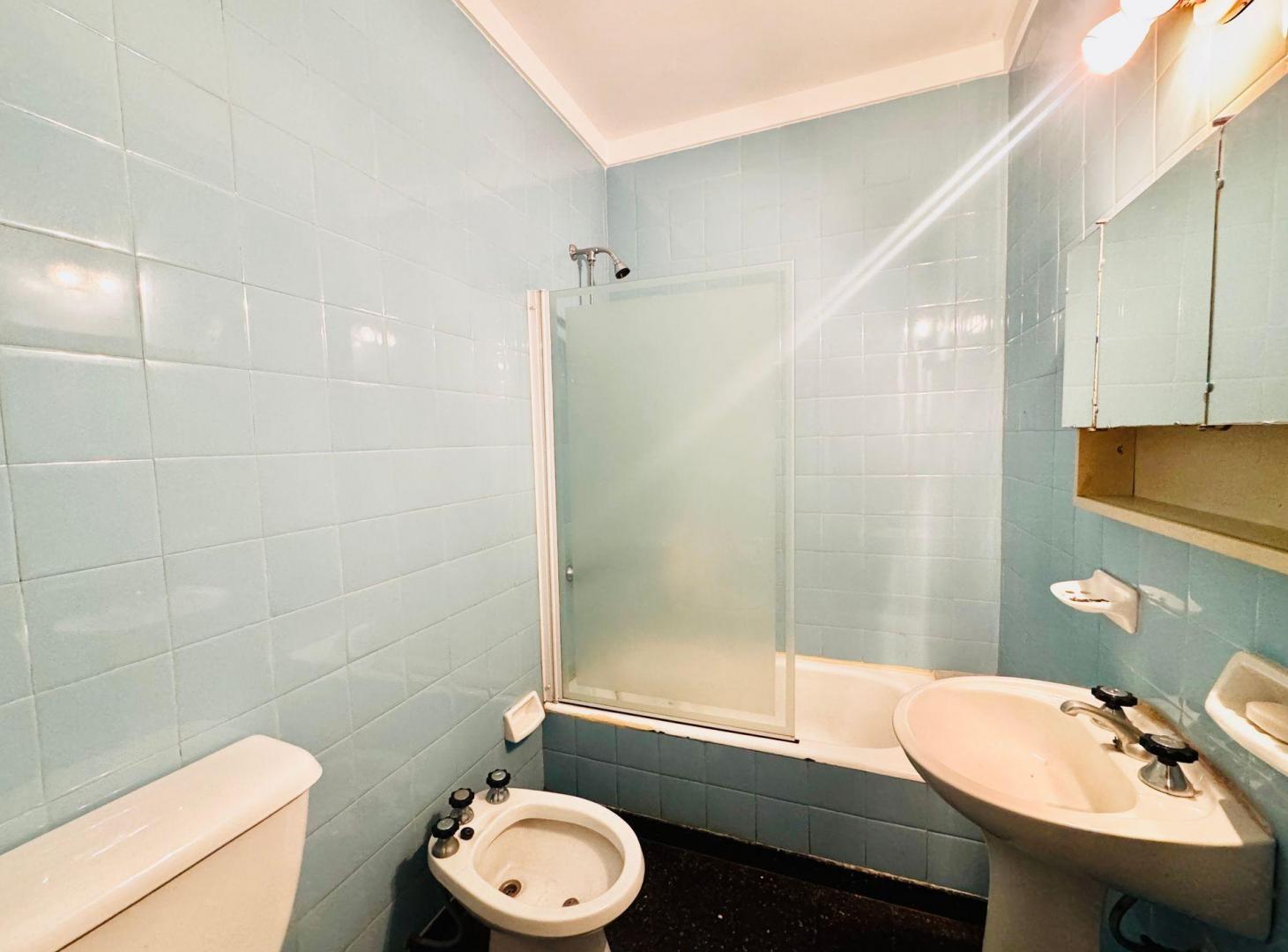 Foto de Venta Departamento 2 amb con patio en Avellaneda, imagen 2