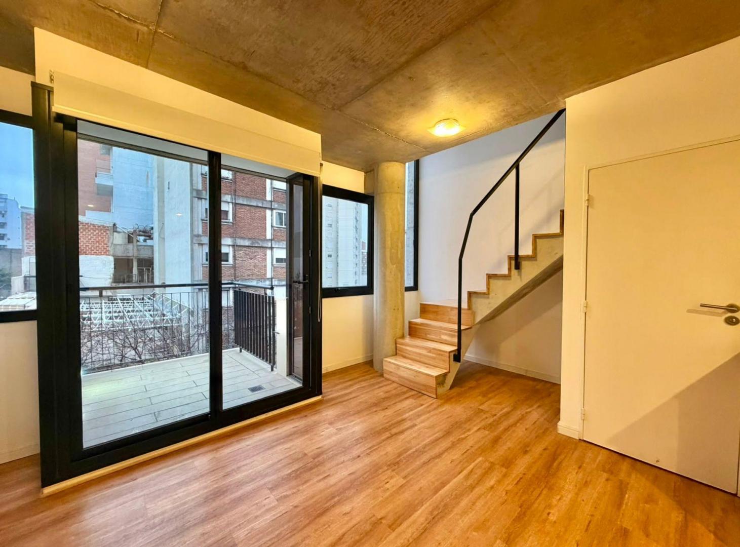 Foto de ALQUILER DEPTO 2 AMBIENTES ALMAGRO CON BALCON, imagen 2