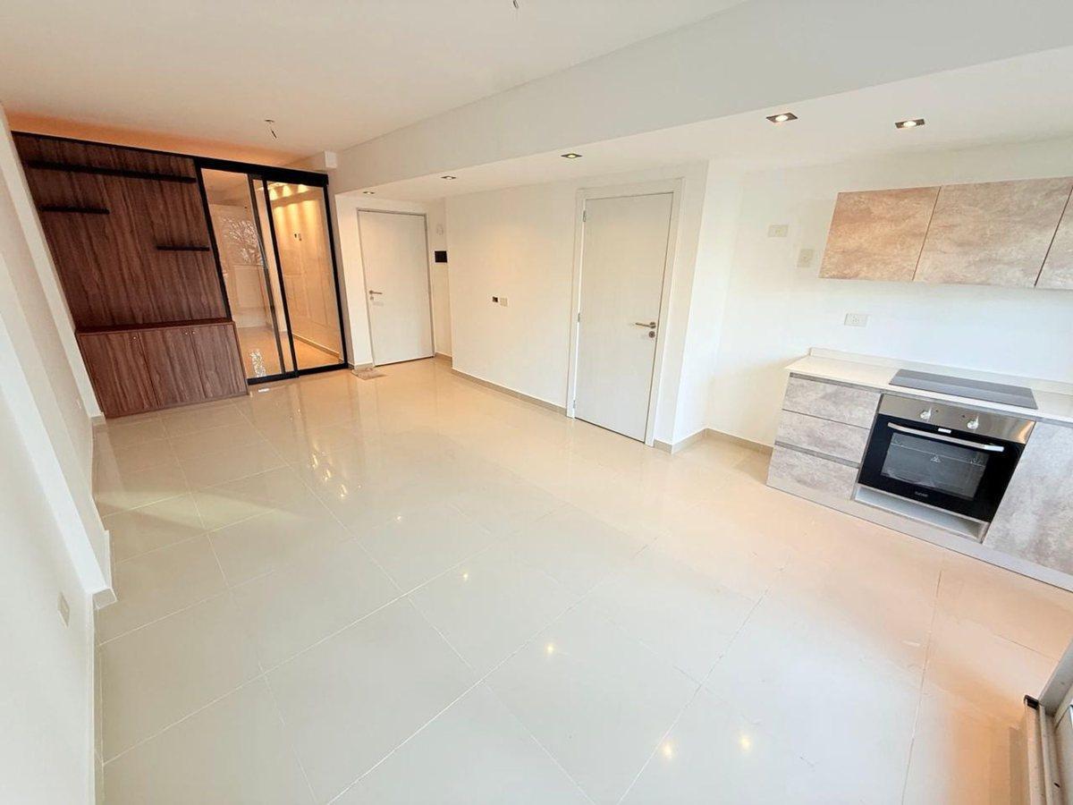 Foto de VENTA DEPARTAMENTO DOS AMBIENTES CABALLITO, imagen 1