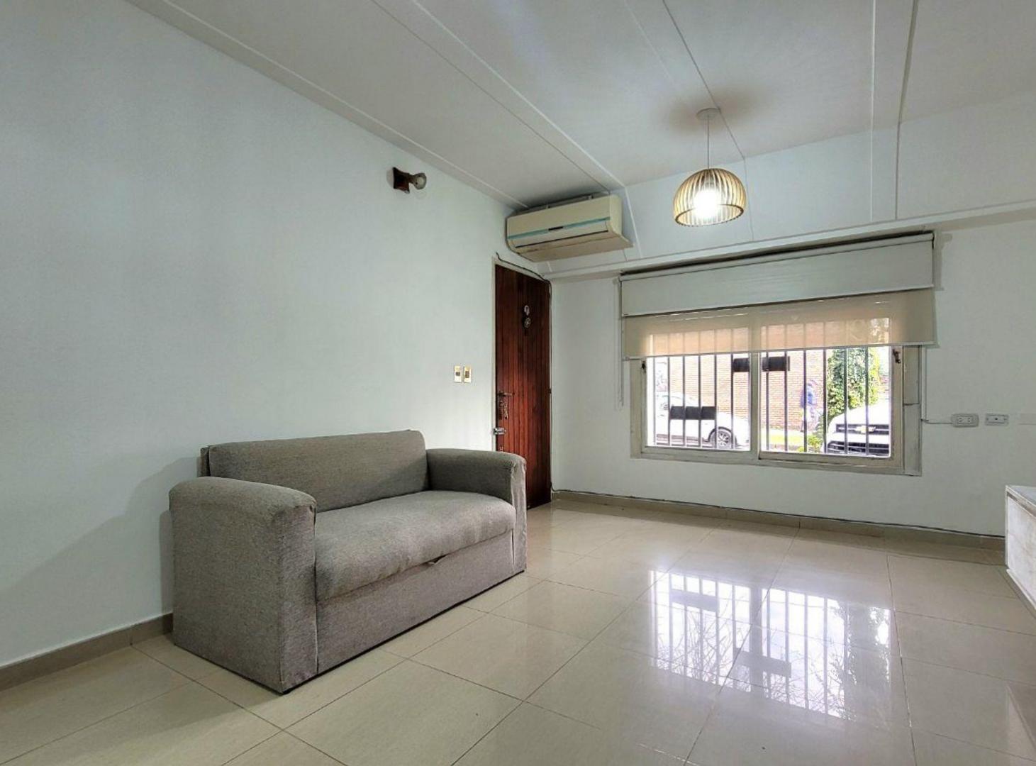Foto de VENTA CASA 3 AMBIENTES TERRAZA MARTIN CORONADO, imagen 3