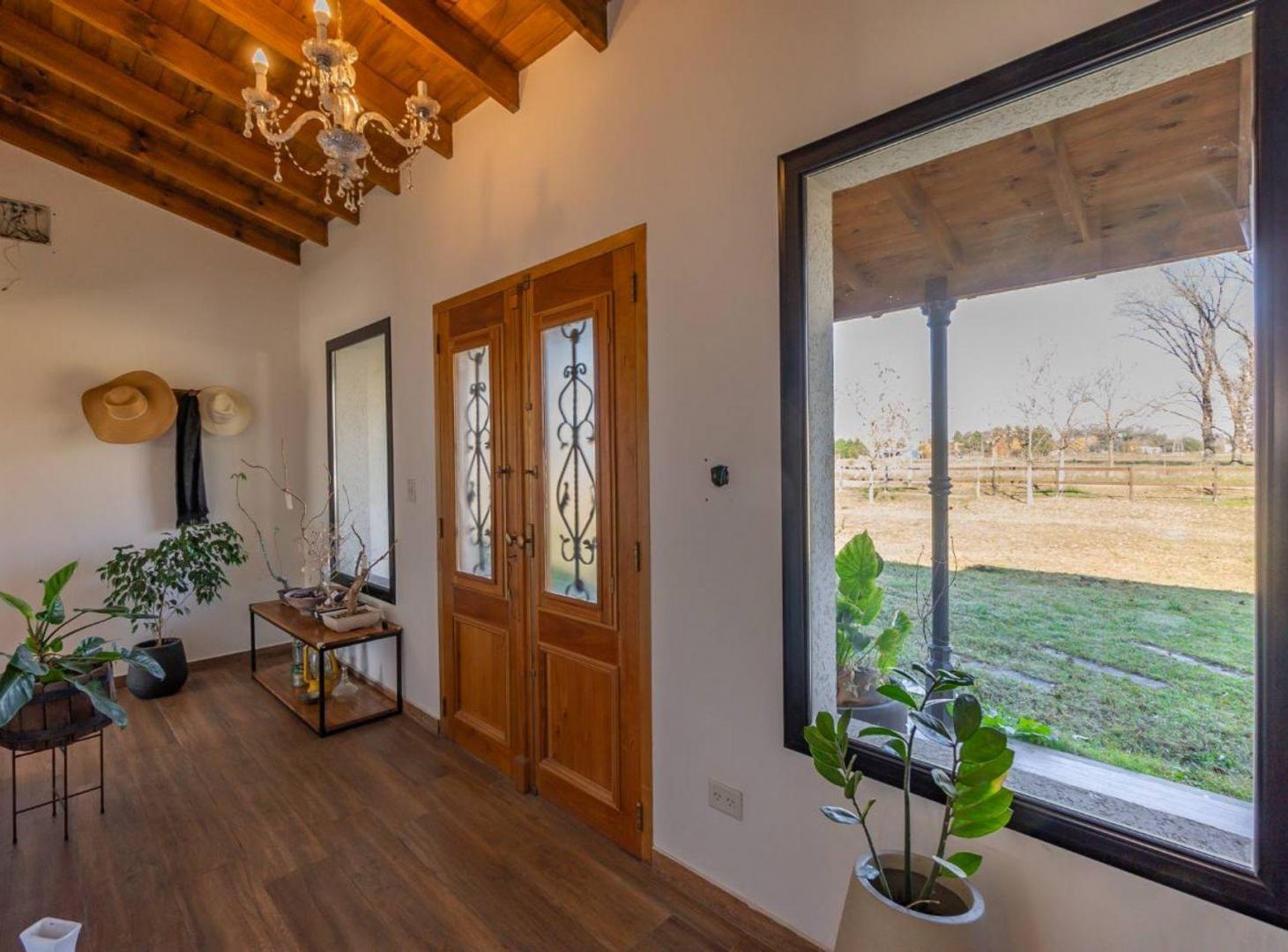 Foto de VENTA CASA 5 AMB LUJAN LAS LILAS CHACRAS DE CAMPO, imagen 5