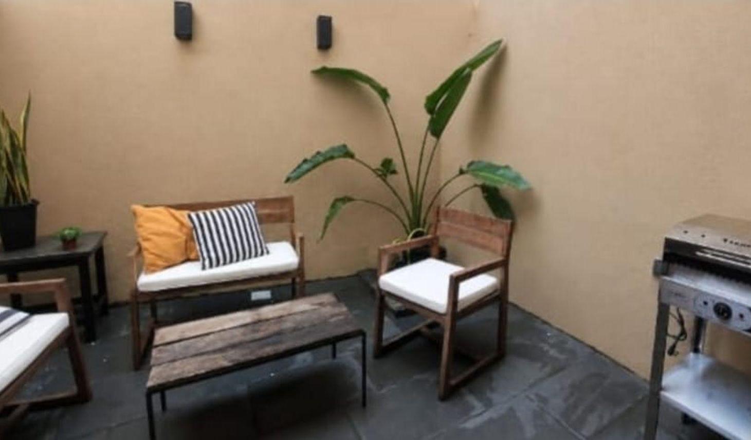 Foto de Venta Depto 2 amb Barrio Norte patio APTO CREDITO, imagen 3