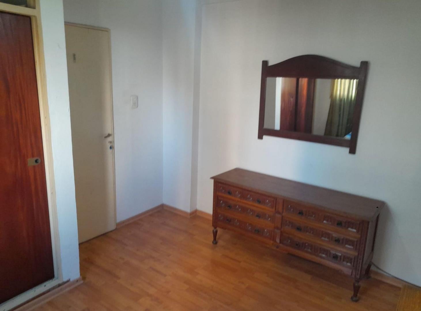 Foto de VENTA DPTO TRES AMBIENTES VTE LOPEZ, imagen 2