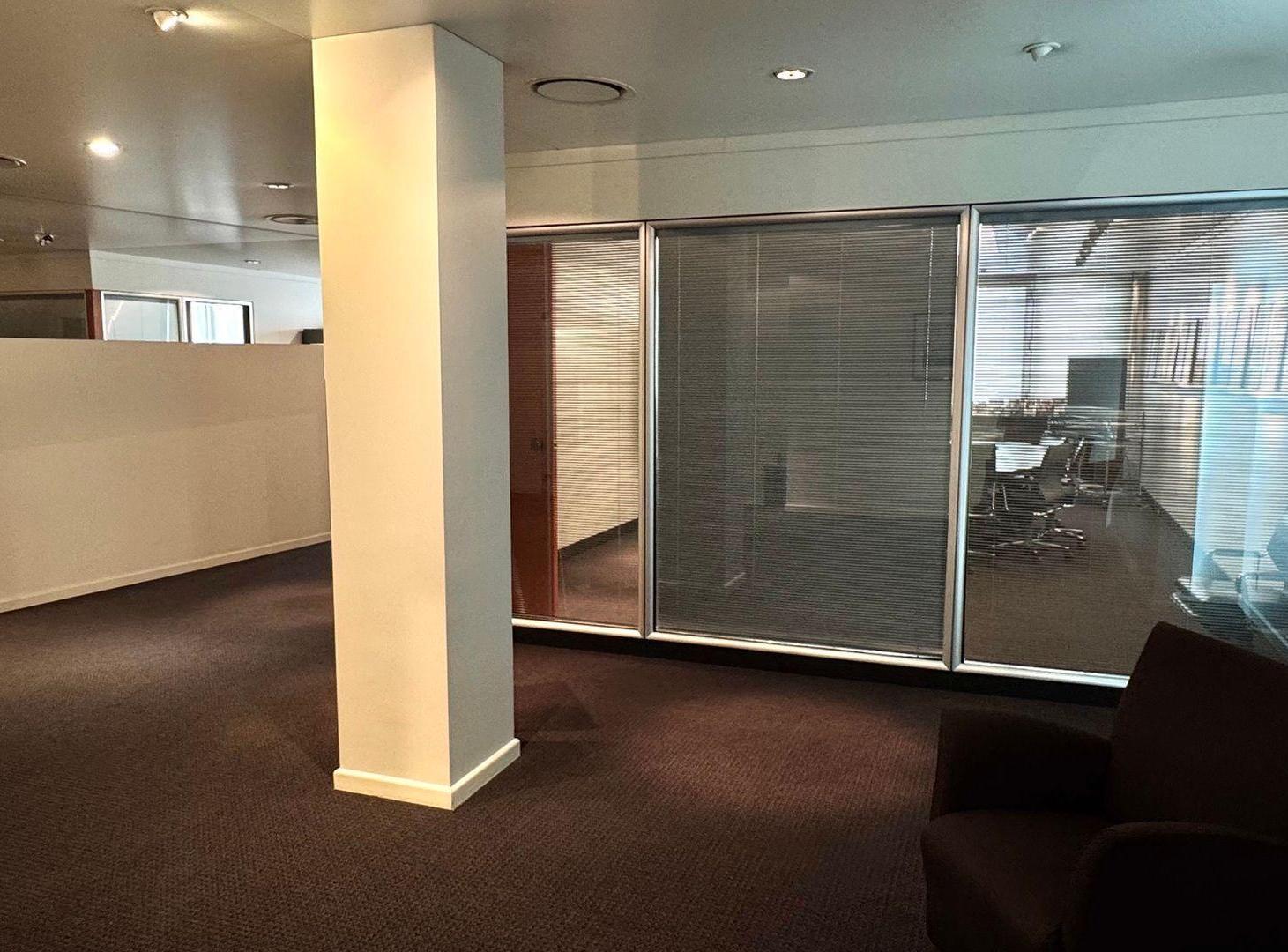 Foto de RETIRO - VENTA - Oficina - Edificio Swissair, imagen 5