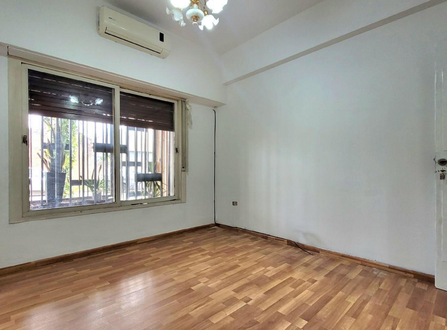 Foto de VENTA CASA 3 AMBIENTES TERRAZA MARTIN CORONADO, imagen 5