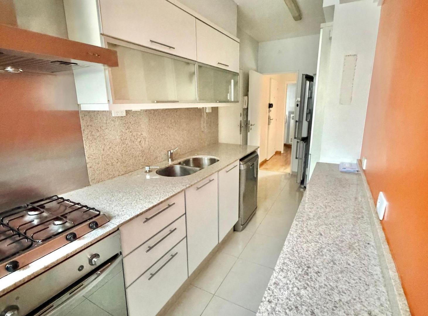 Foto de VENTA DEPARTAMENTO BALVANERA 3 AMBIENTES SEMIPISO, imagen 3