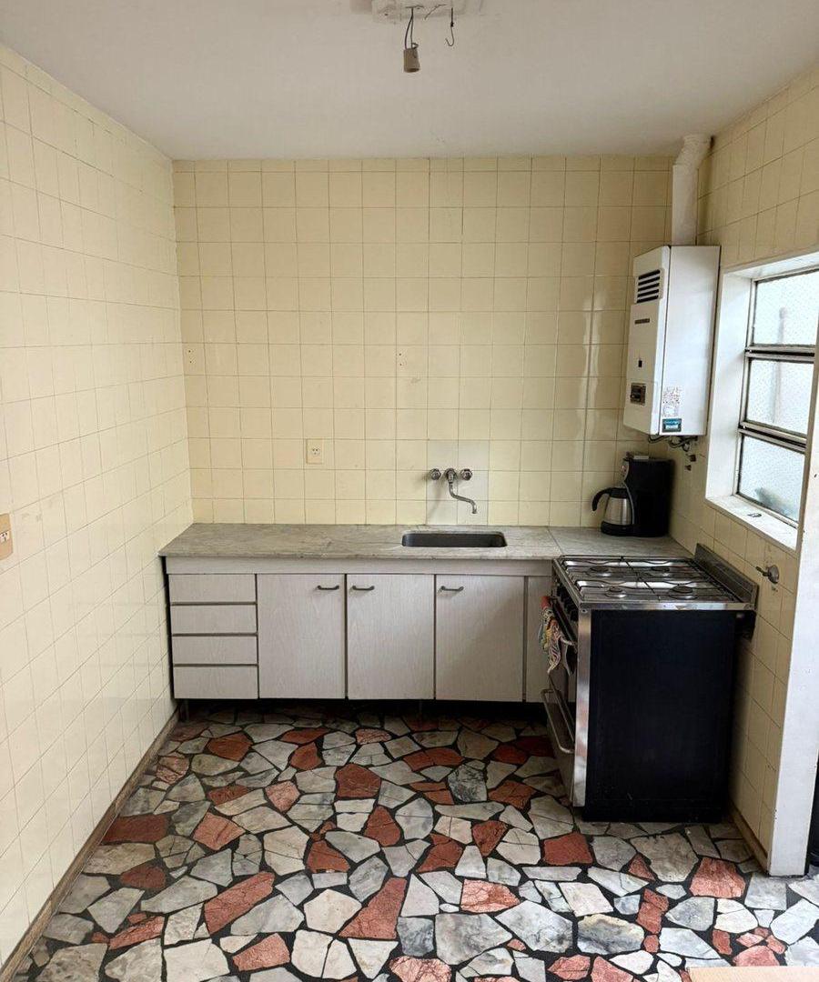 Foto de VENTA 3 amb Av Garay 350 piso 8°, SanTelmo, imagen 1