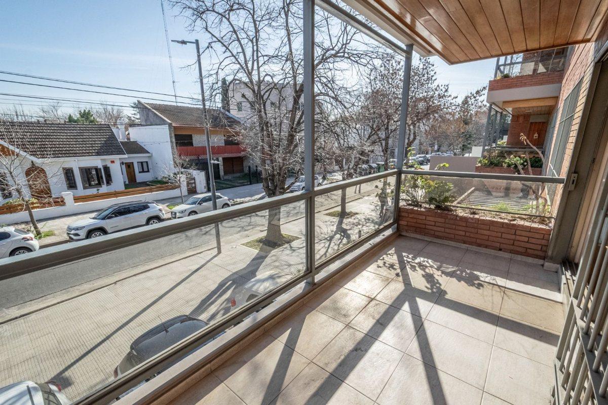 Foto de Venta , 4 ambientes con cocheras, pileta, Devoto, imagen 4