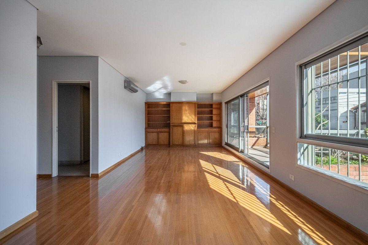Foto de Venta , 4 ambientes con cocheras, pileta, Devoto, imagen 2
