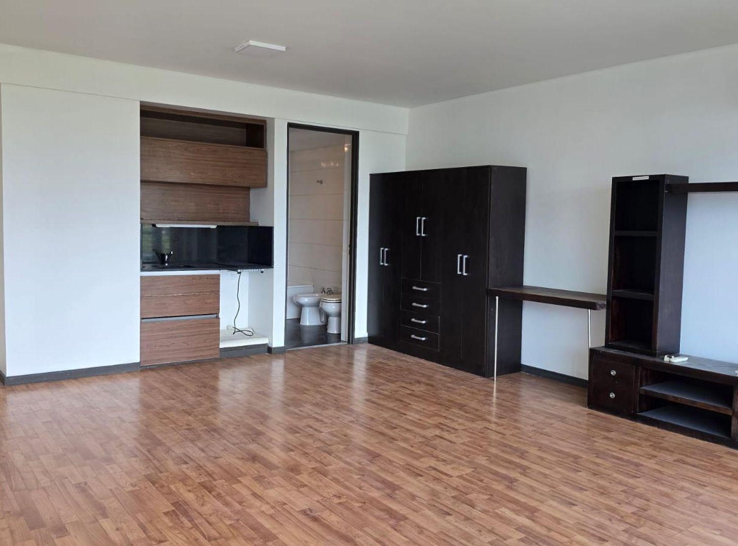 Foto de VENTA DPTO PALERMO 1 AMB PARQUE LAS HERAS, imagen 3