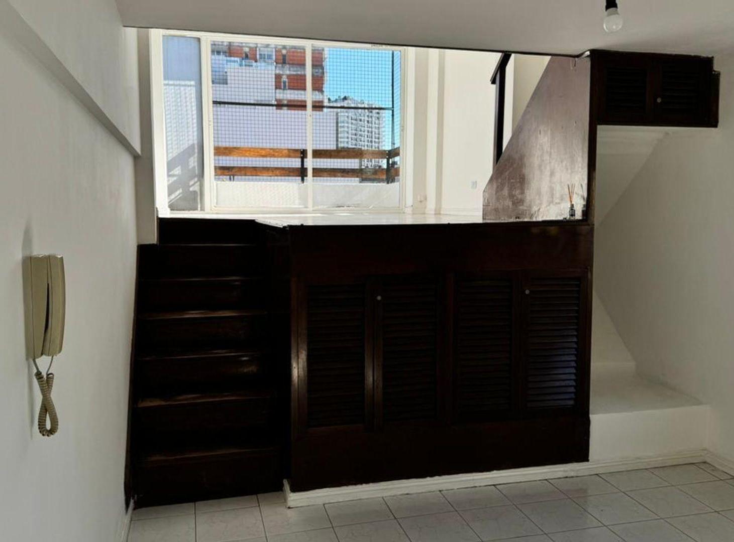 Foto de VENTA - RECOLETA - 2 Ambientes con balcón, imagen 1