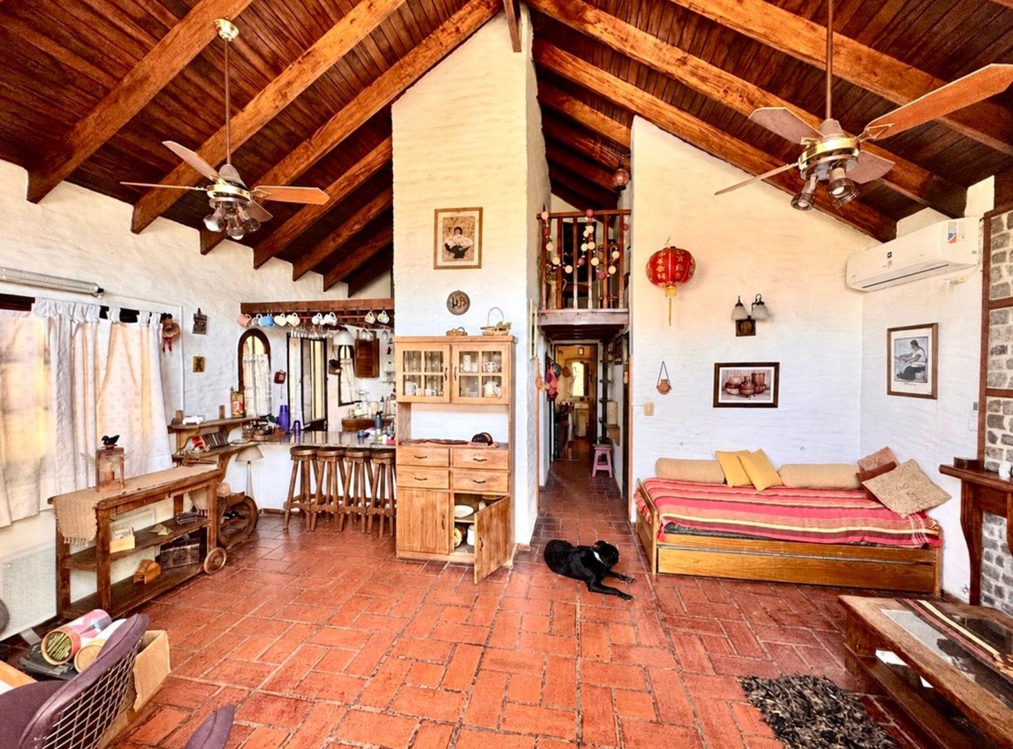 Foto de VENTA CASA 3 AMB C/PILETA LAS LAJAS GRAL RODRIGUEZ, imagen 5
