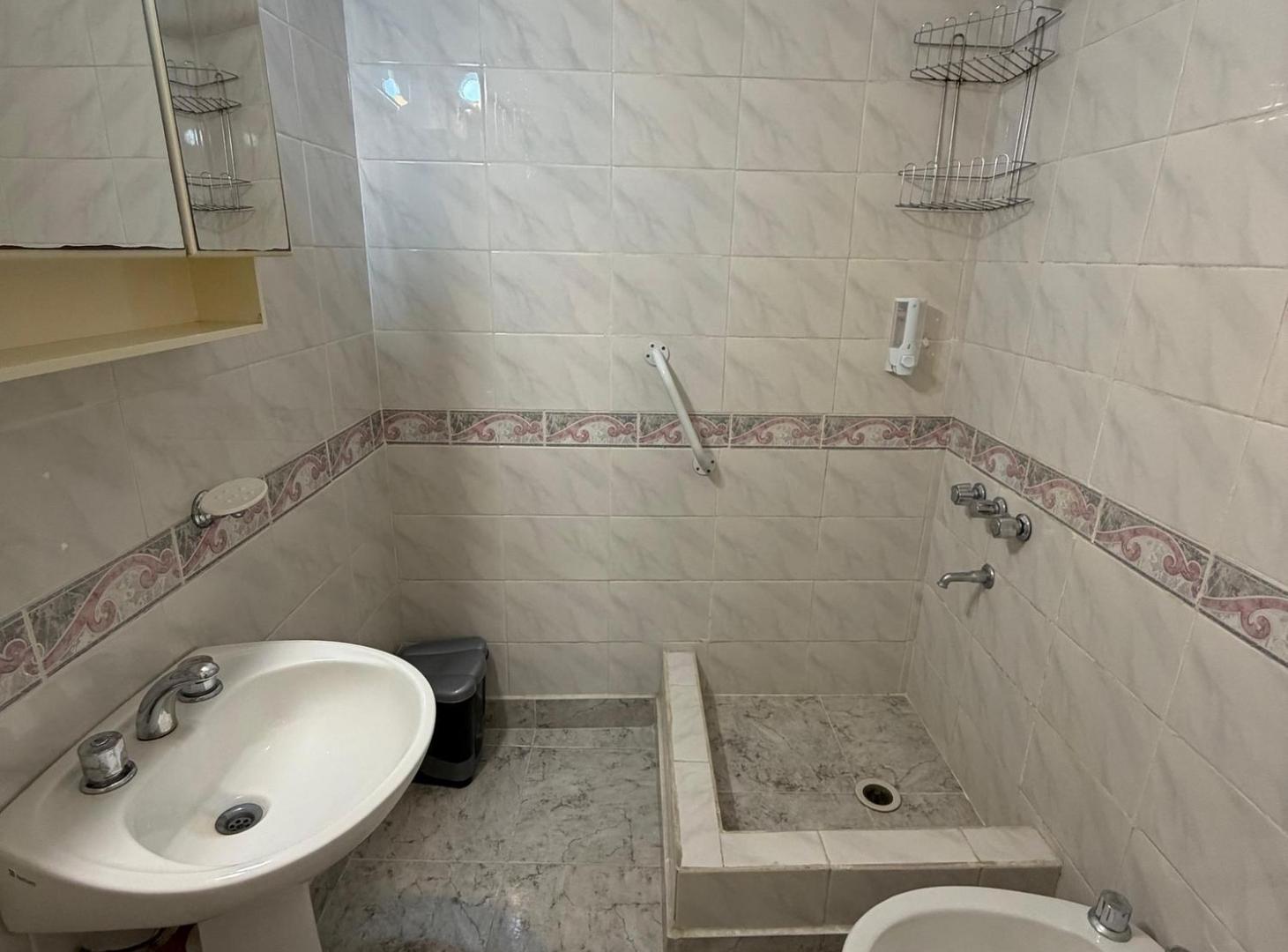 Foto de ALQUILER DEPTO 3 AMBIENTES MONSERRAT AMOBLADO, imagen 4