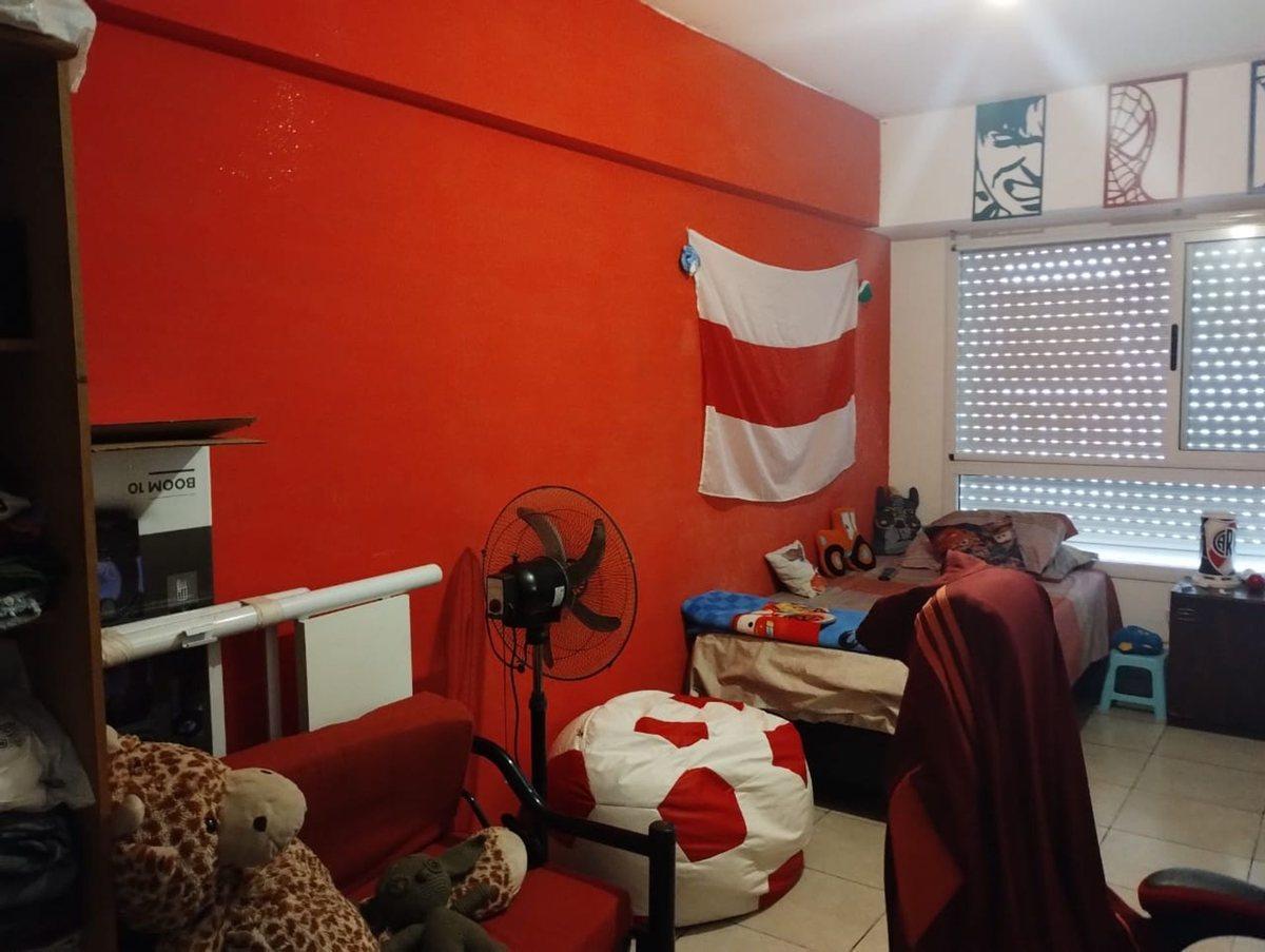Foto de Venta 4 amb con Balcon y gran Living. Oportunidad, imagen 4