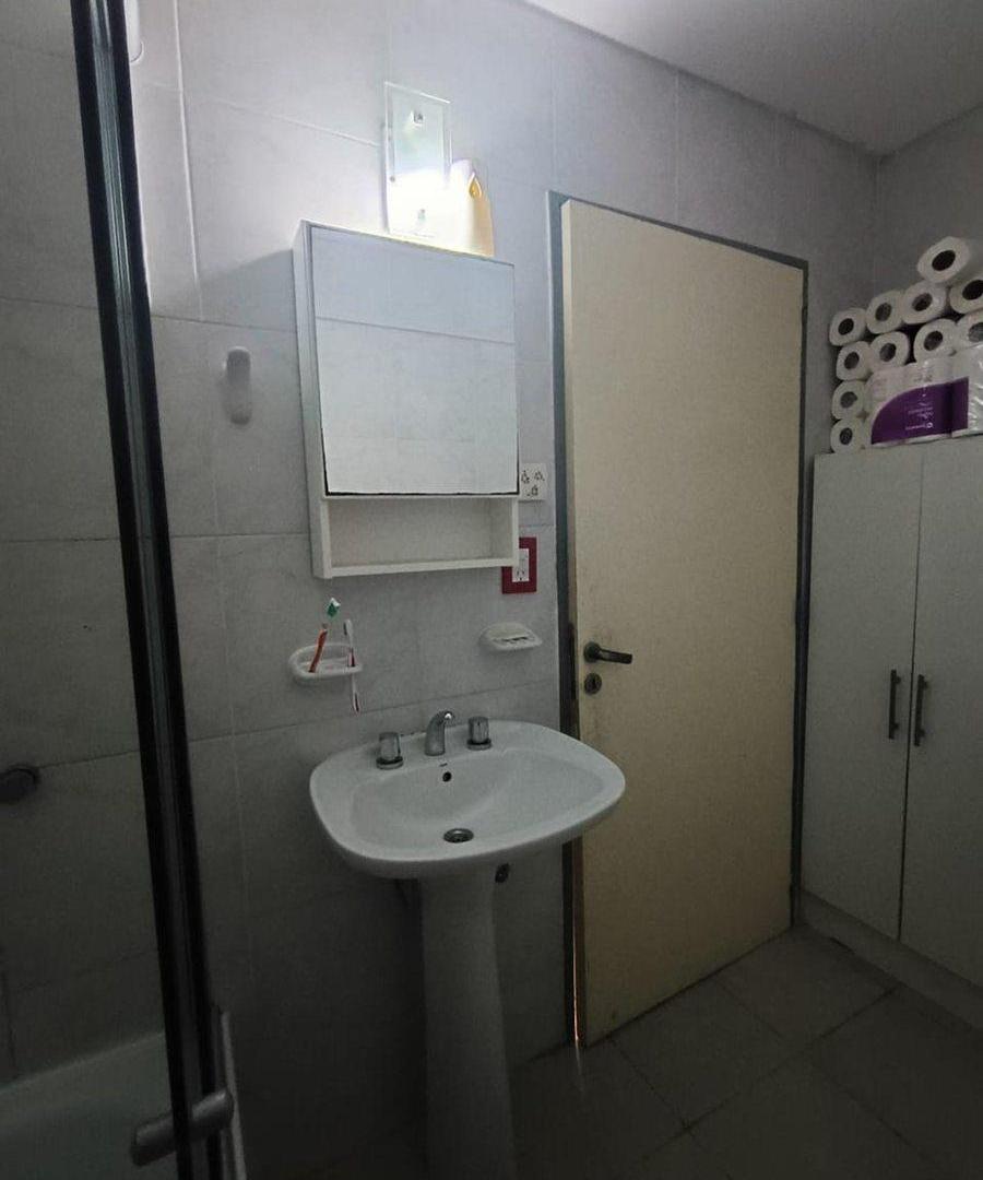 Foto de Venta departamento 3 amb, muy amplio 3er piso, imagen 4