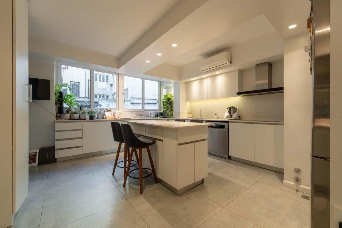Foto de VENTA HERMOSO DEPARTAMENTO 4 AMB. ALTO PALERMO, imagen 4