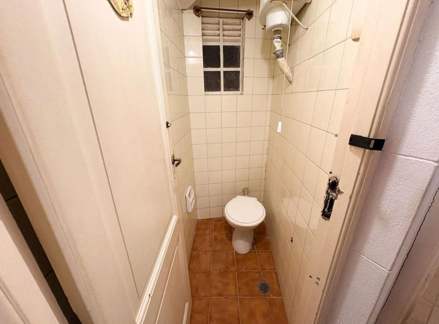 Foto de VENTA DEPTO PB APTO PROFESIONAL 6 AMB CONSULTORIO, imagen 5