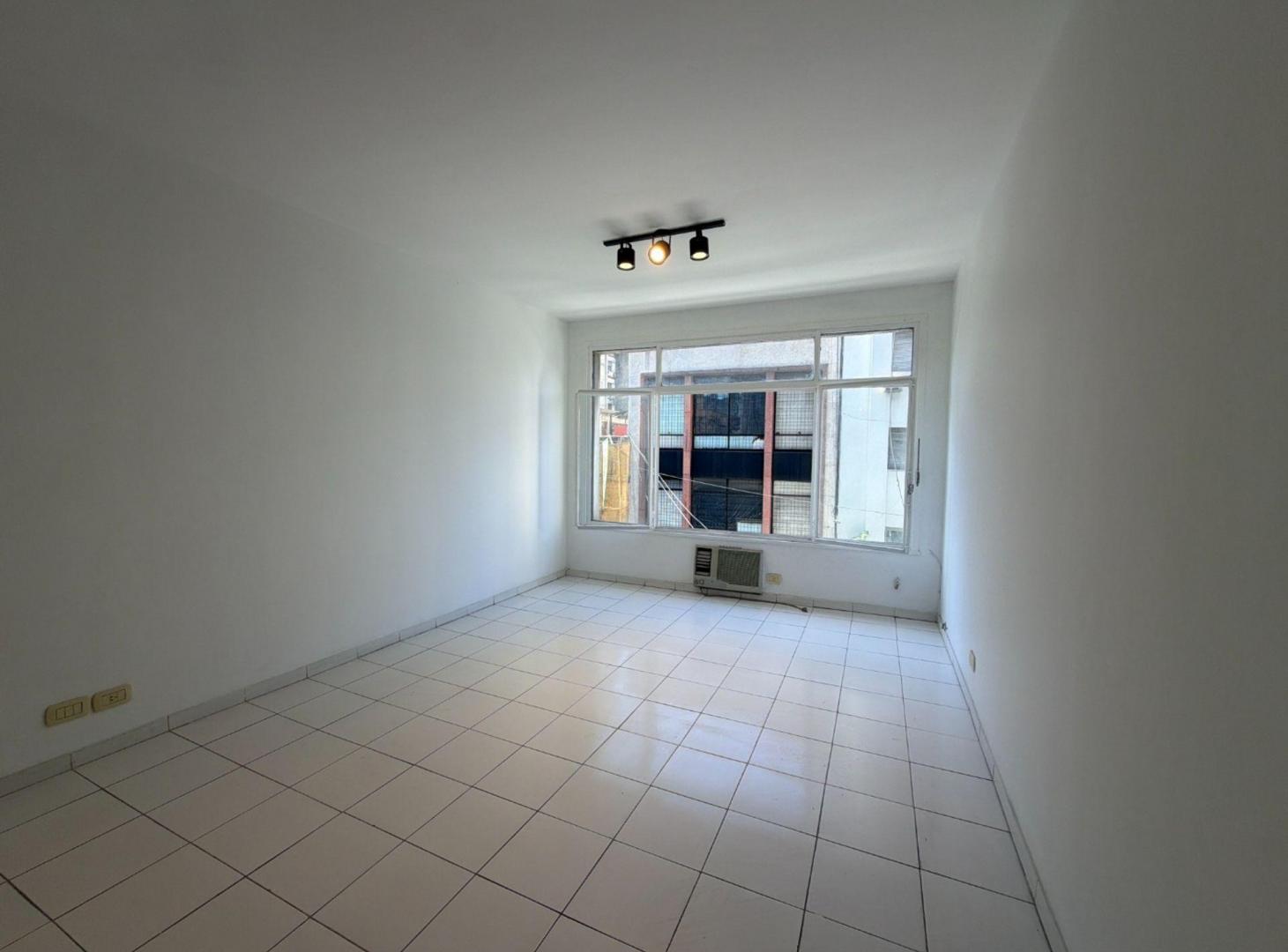 Foto de MONOAMBIENTE SUPER LUMINOSO EN BALVANERA!, imagen 1