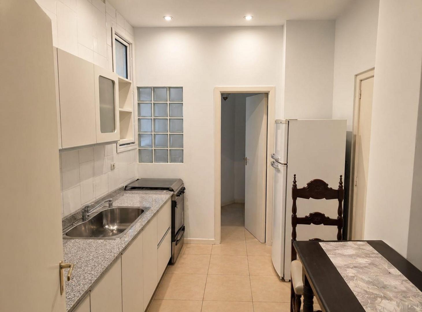 Foto de 2 AMBIENTES , AMPLIOS 75 M2 + BAULERA, imagen 1