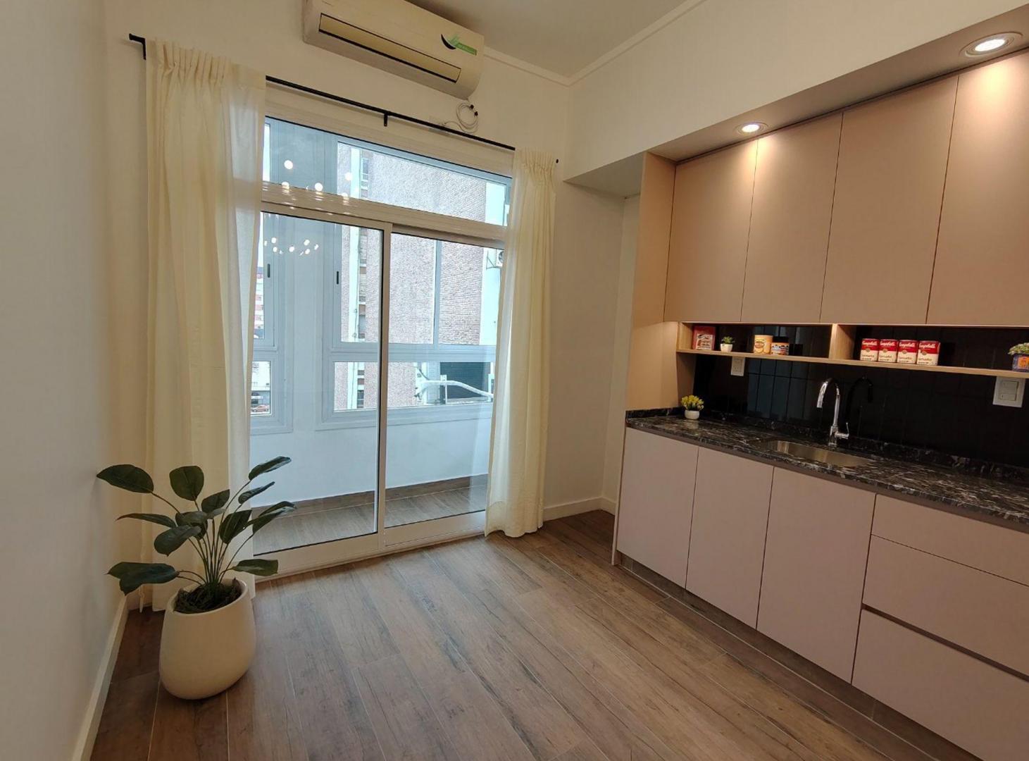 Foto de VENTA Depto. 3 amb M.T. de Alvear 900 p 6° Retiro, imagen 3