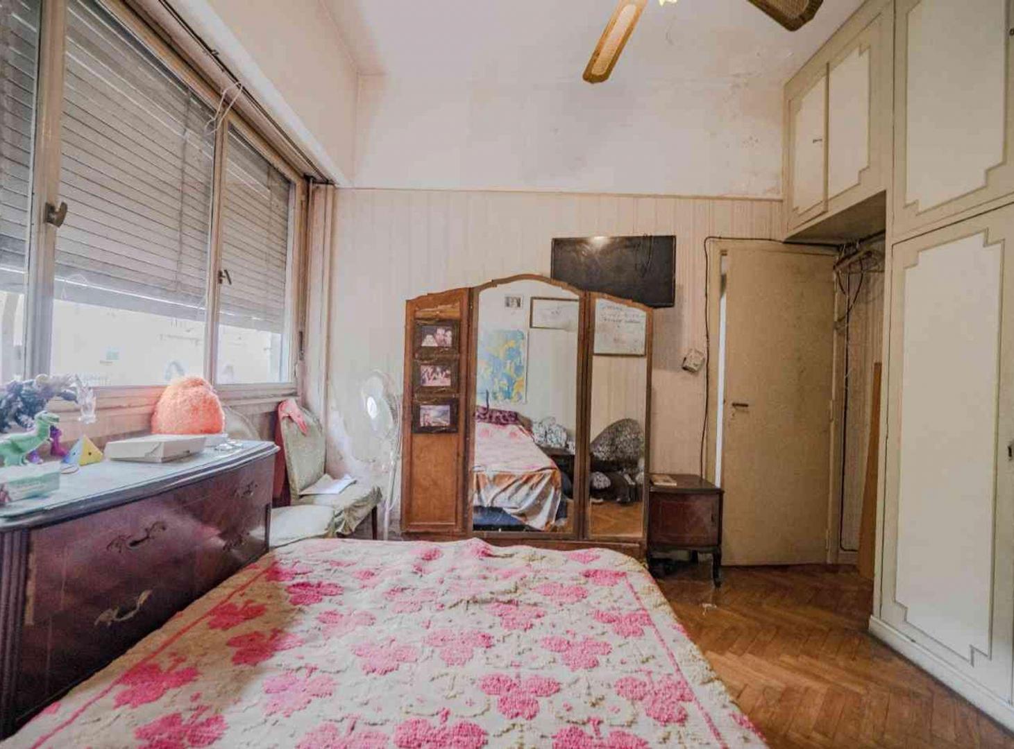 Foto de 3 ambientes racionalista con balcón en Recoleta., imagen 2