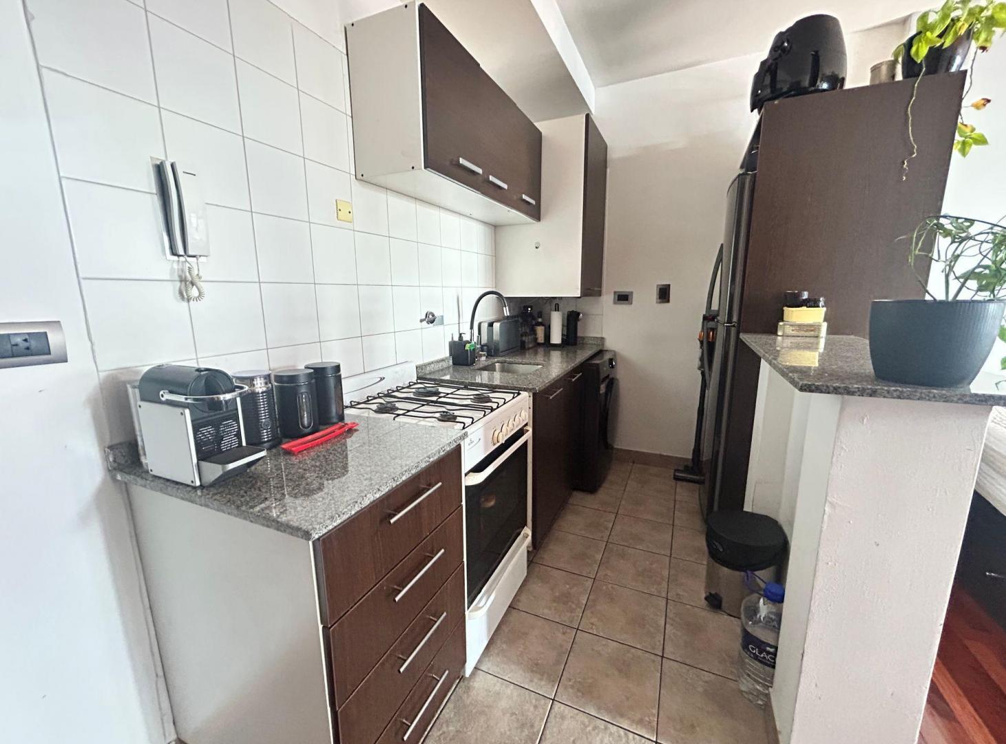 Foto de VENTA MONOAMBIENTE CON BALCON LUMINOSO EN PISO 12, imagen 4