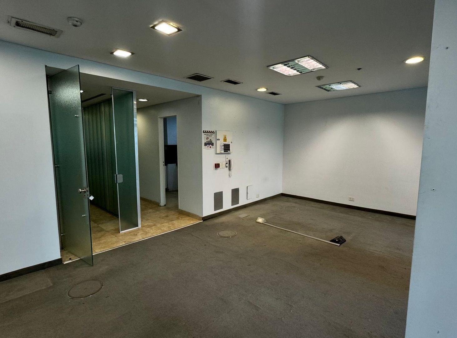 Foto de Retiro - VENTA - Oficina de 132 m2 - GRAN ZONA, imagen 4