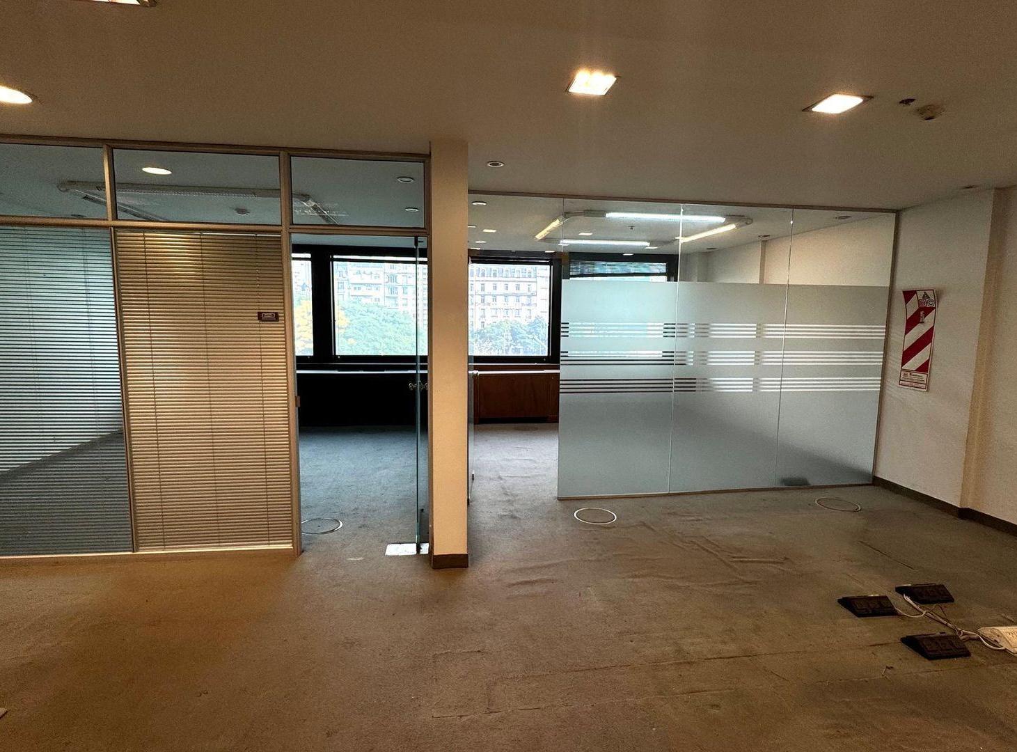 Foto de Retiro - VENTA - Oficina de 132 m2 - GRAN ZONA, imagen 5