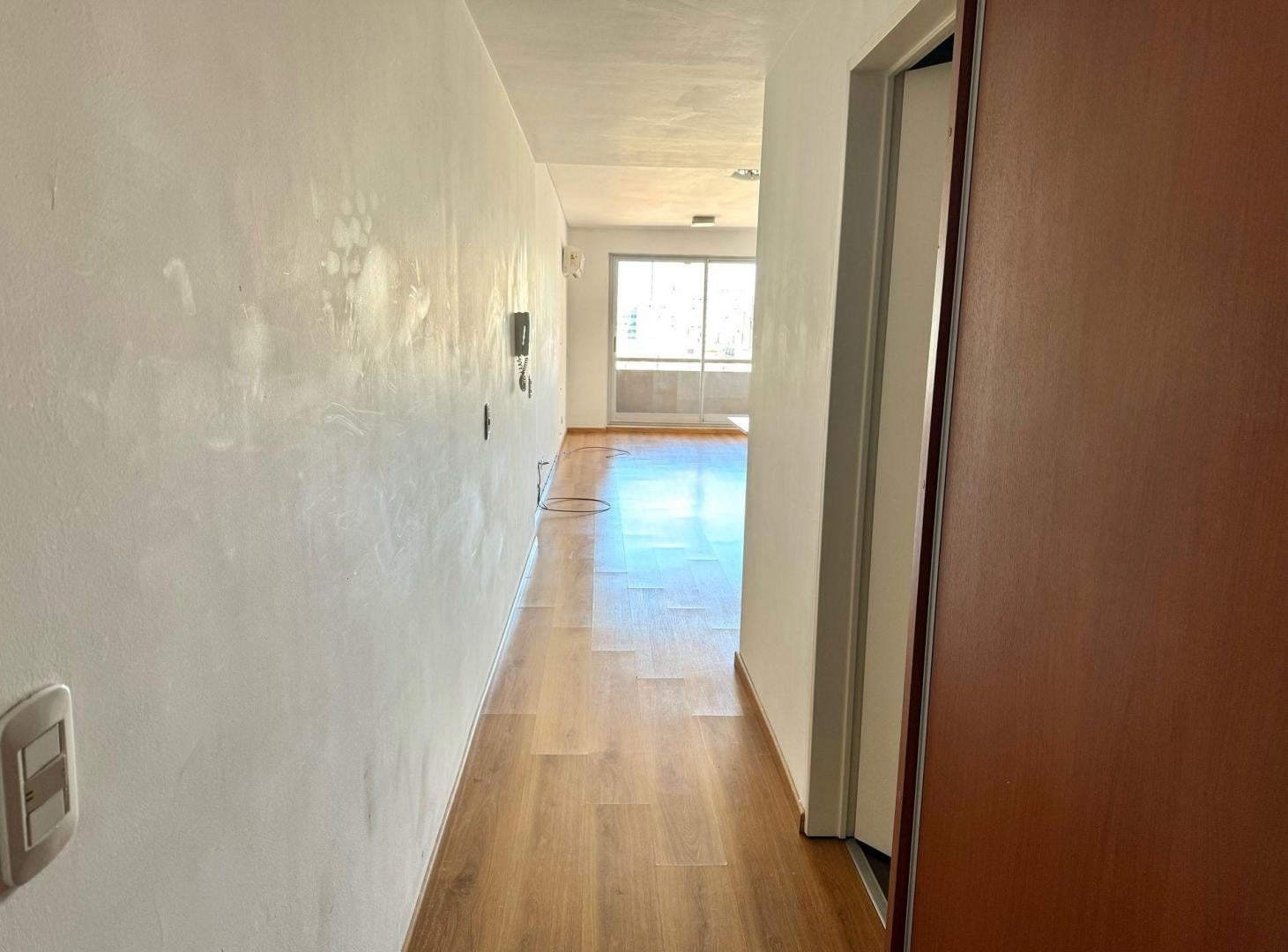 Foto de VENTA Monserrat - Mono con amenities - piso alto, imagen 4