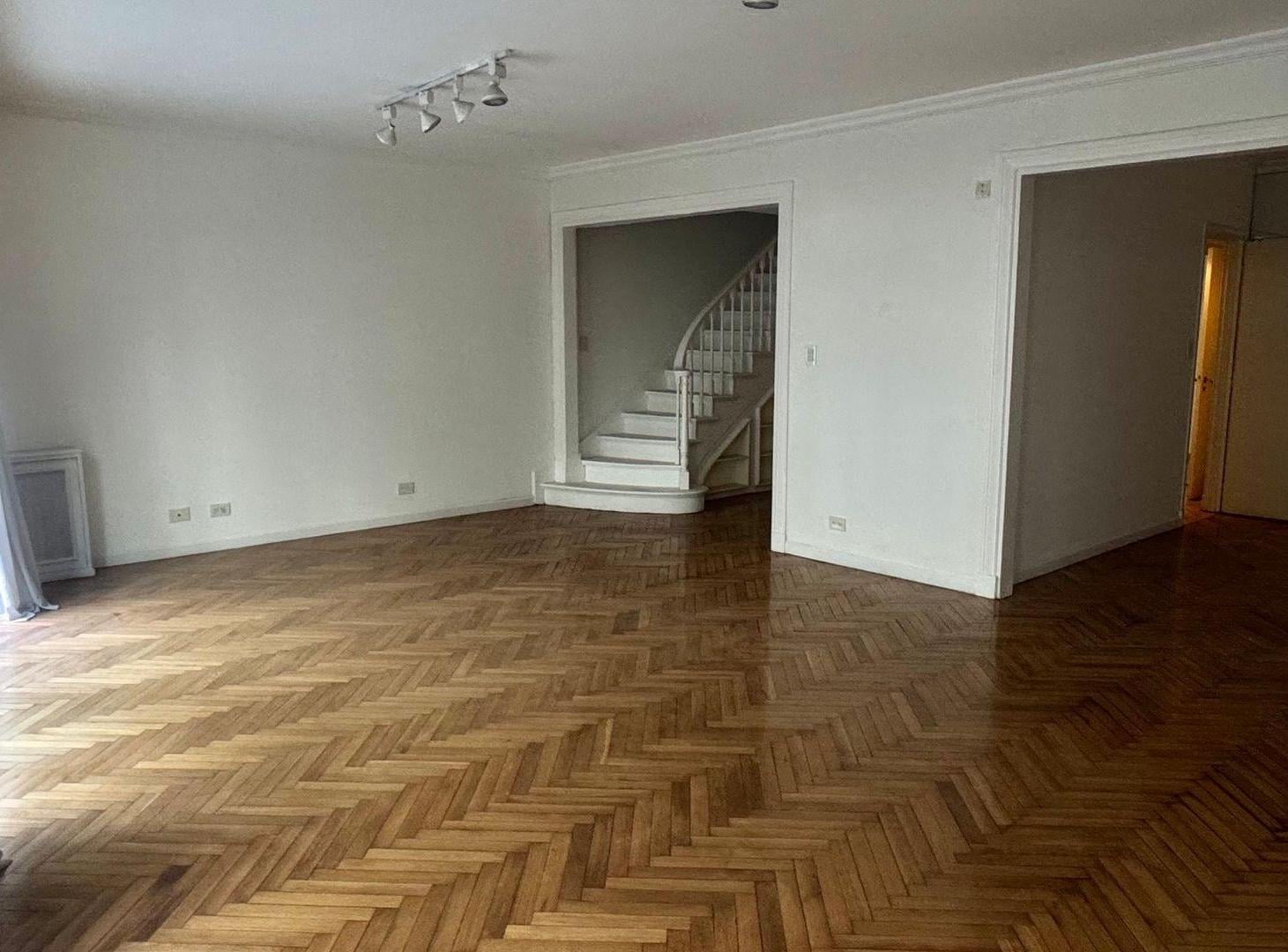 Foto de Recoleta - VENTA - Dúplex 3 cuartos c/ dependencia, imagen 5