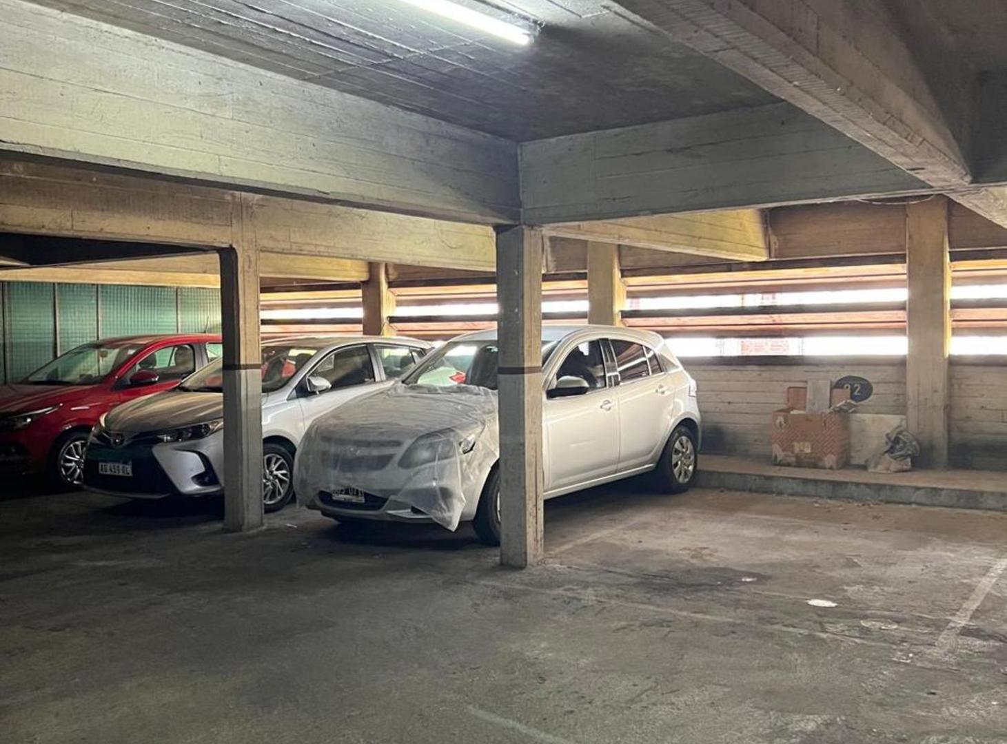 Foto de VENTA COCHERA - RECOLETA, imagen 3