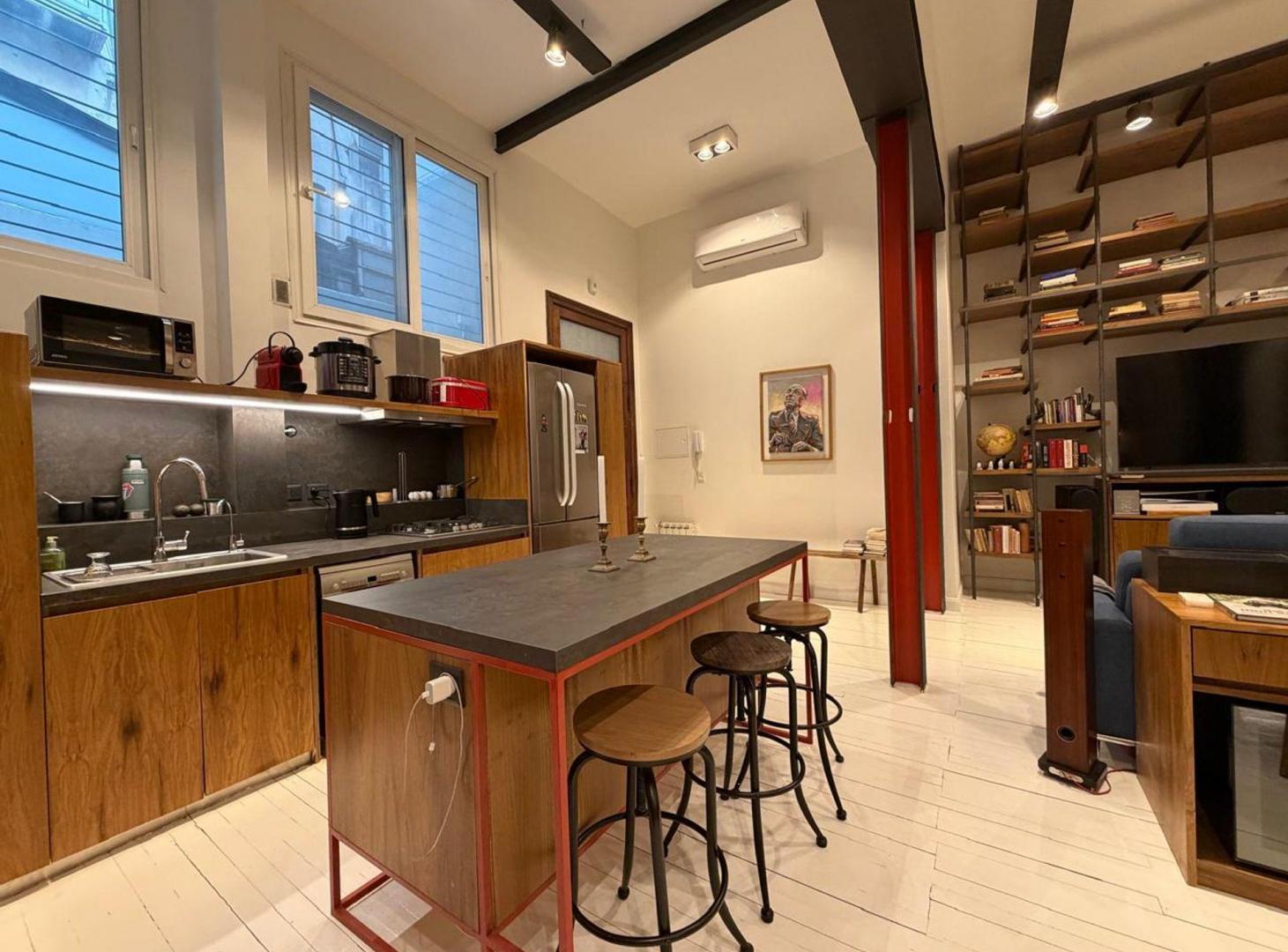 Foto de VENTA PH 2/3 AMB BARRIO NORTE RECICLADO A NUEVO, imagen 1