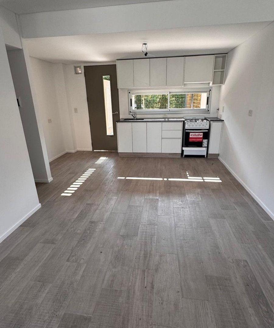 Foto de ALQUILER DUPLEX 3 AMB C/JARDIN COCHERA PILAR, imagen 5