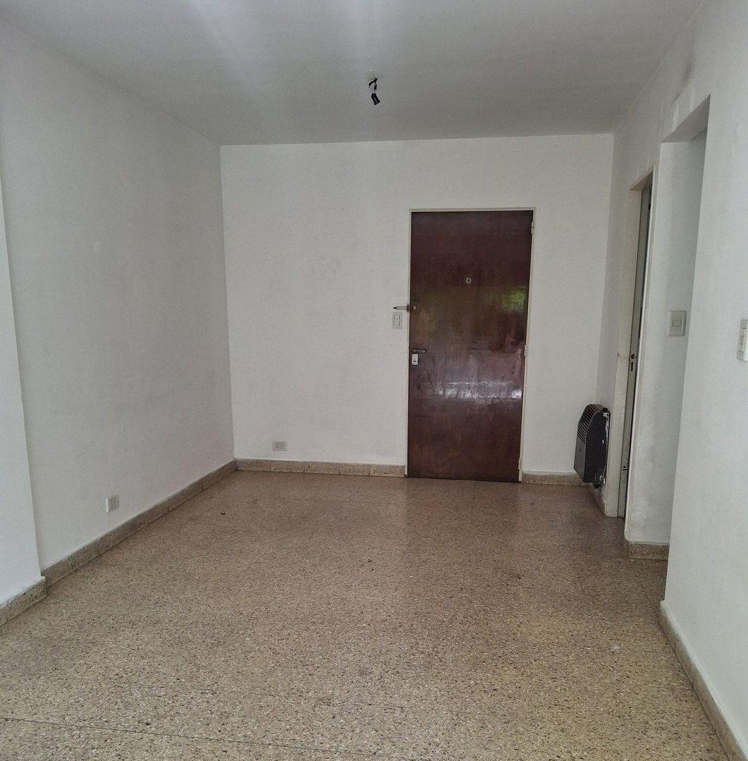 Foto de Depto 3 amb fte, bcon, toil 69m2 - Pque Chacabuco, imagen 3
