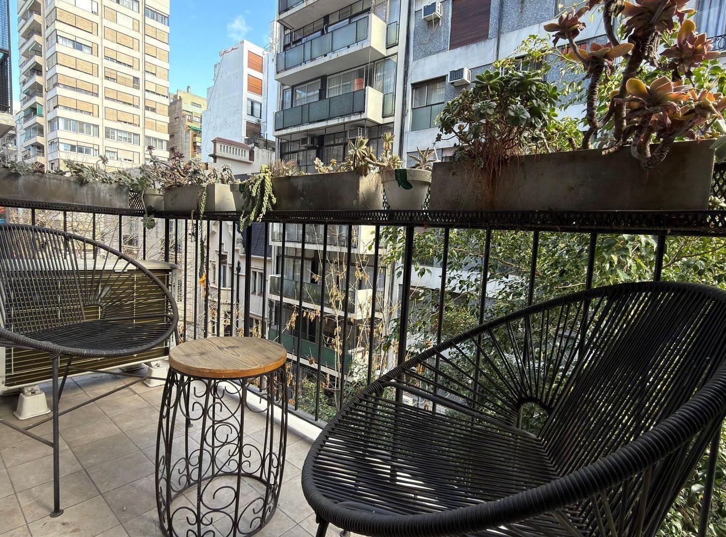 Foto de Venta Depto 4 amb Recoleta Luminoso Impecable, imagen 4