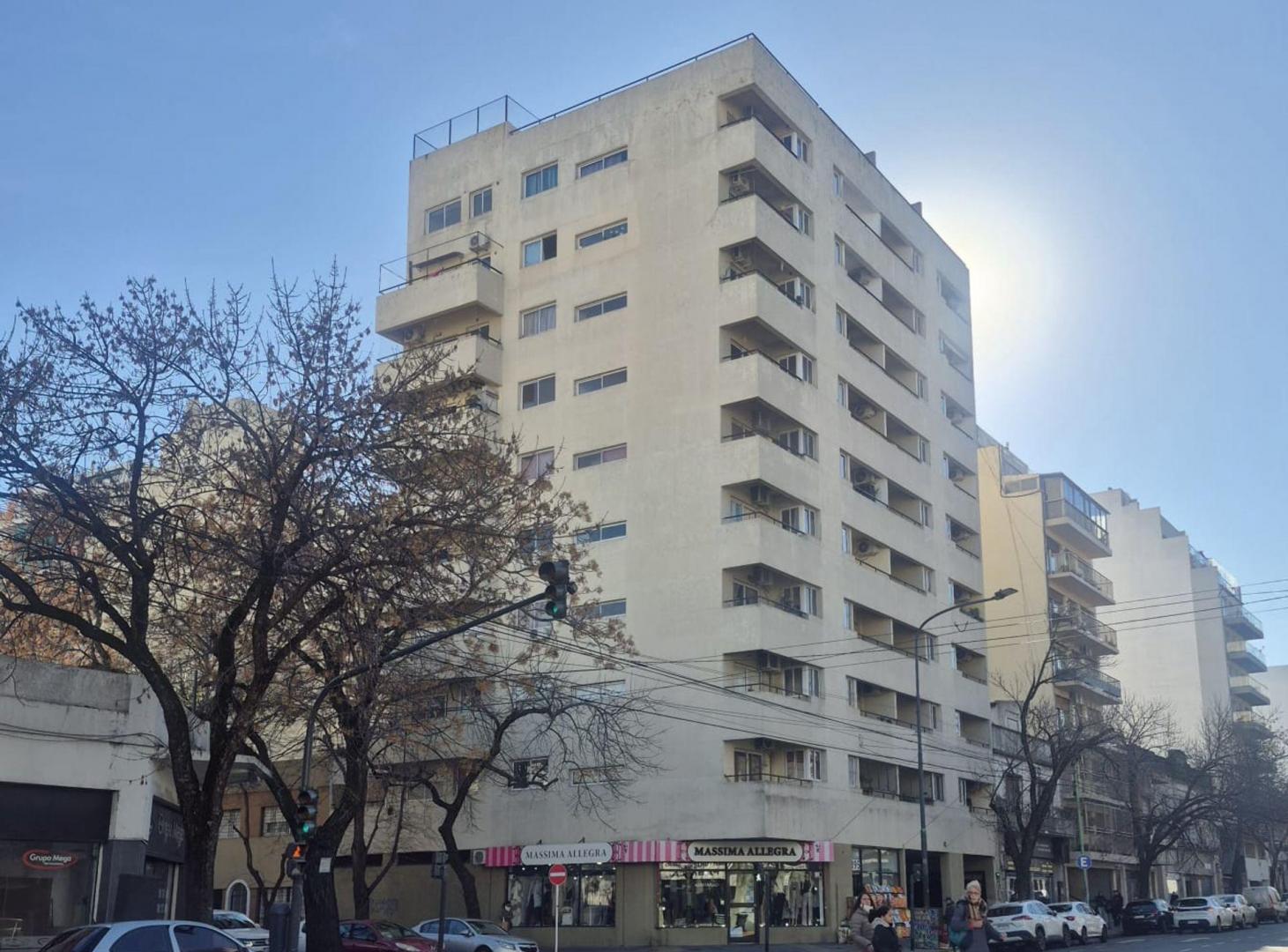 Foto de ALQUILER | Monoambiente con balcón al frente, imagen 1