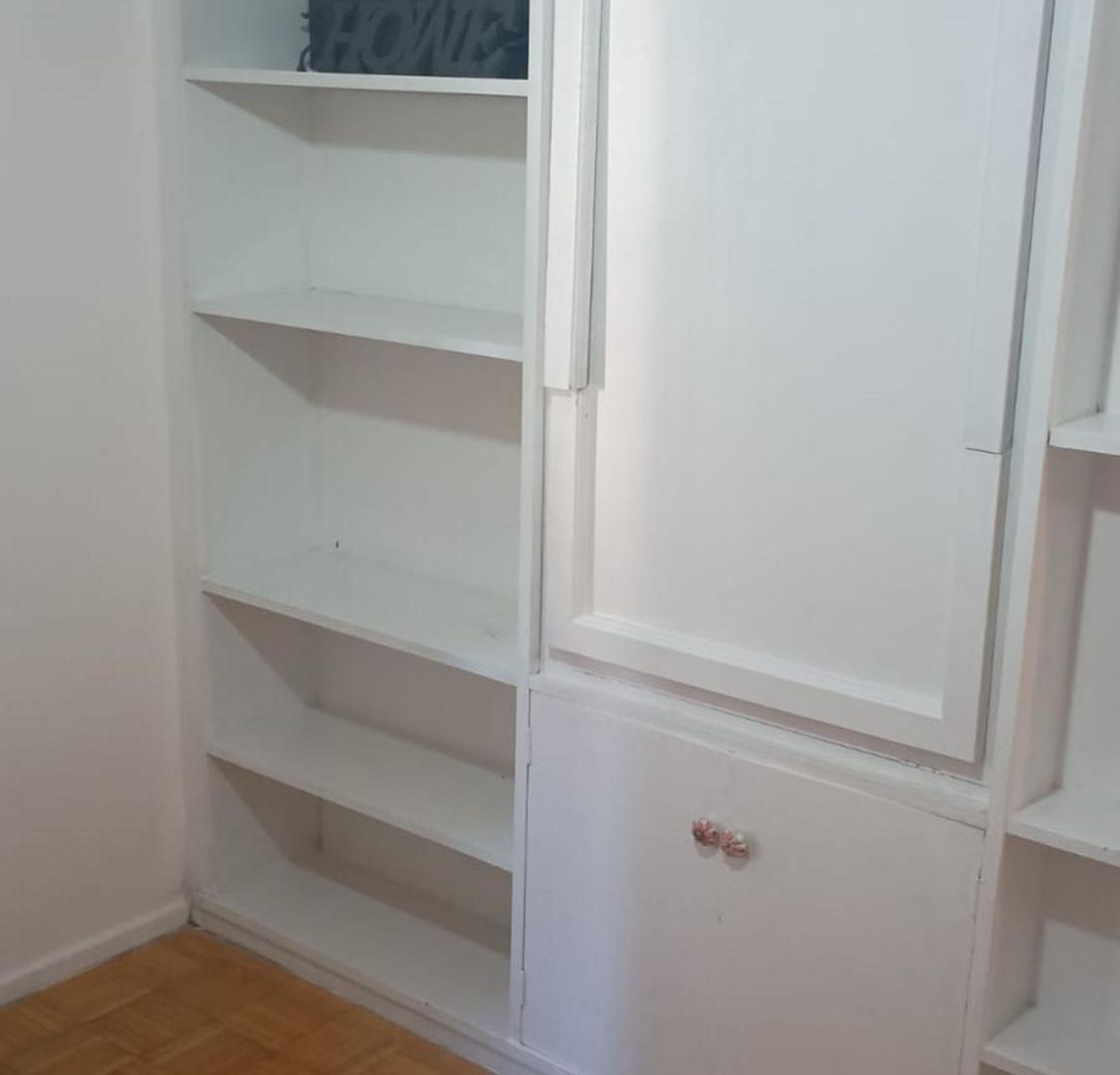 Foto de Venta en Recoleta Dep.to 2 Amb Zona Hosp. Alemán, imagen 4