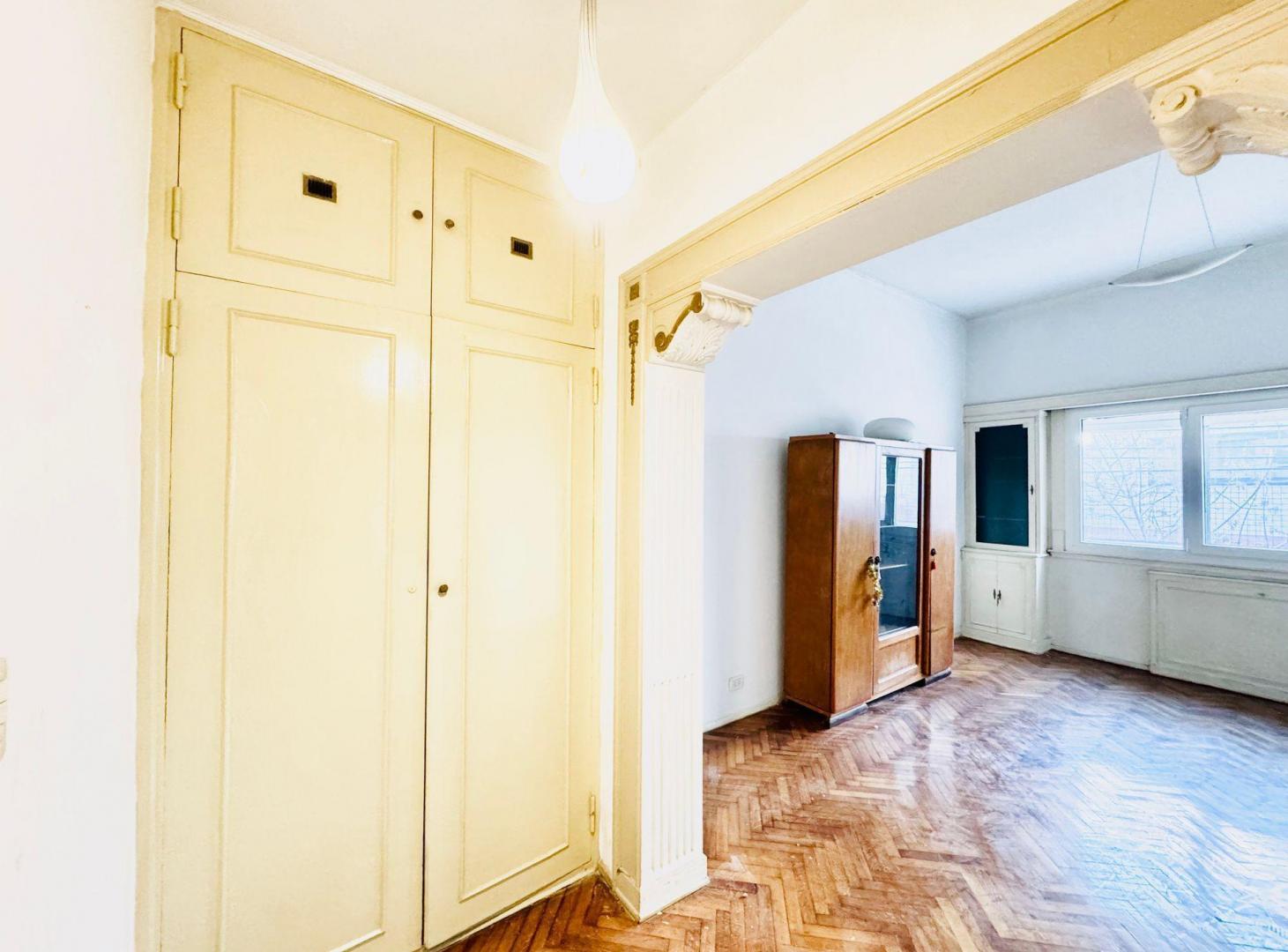 Foto de Venta depto 2 o 3 amb balcon Balvanera Monserrat, imagen 3