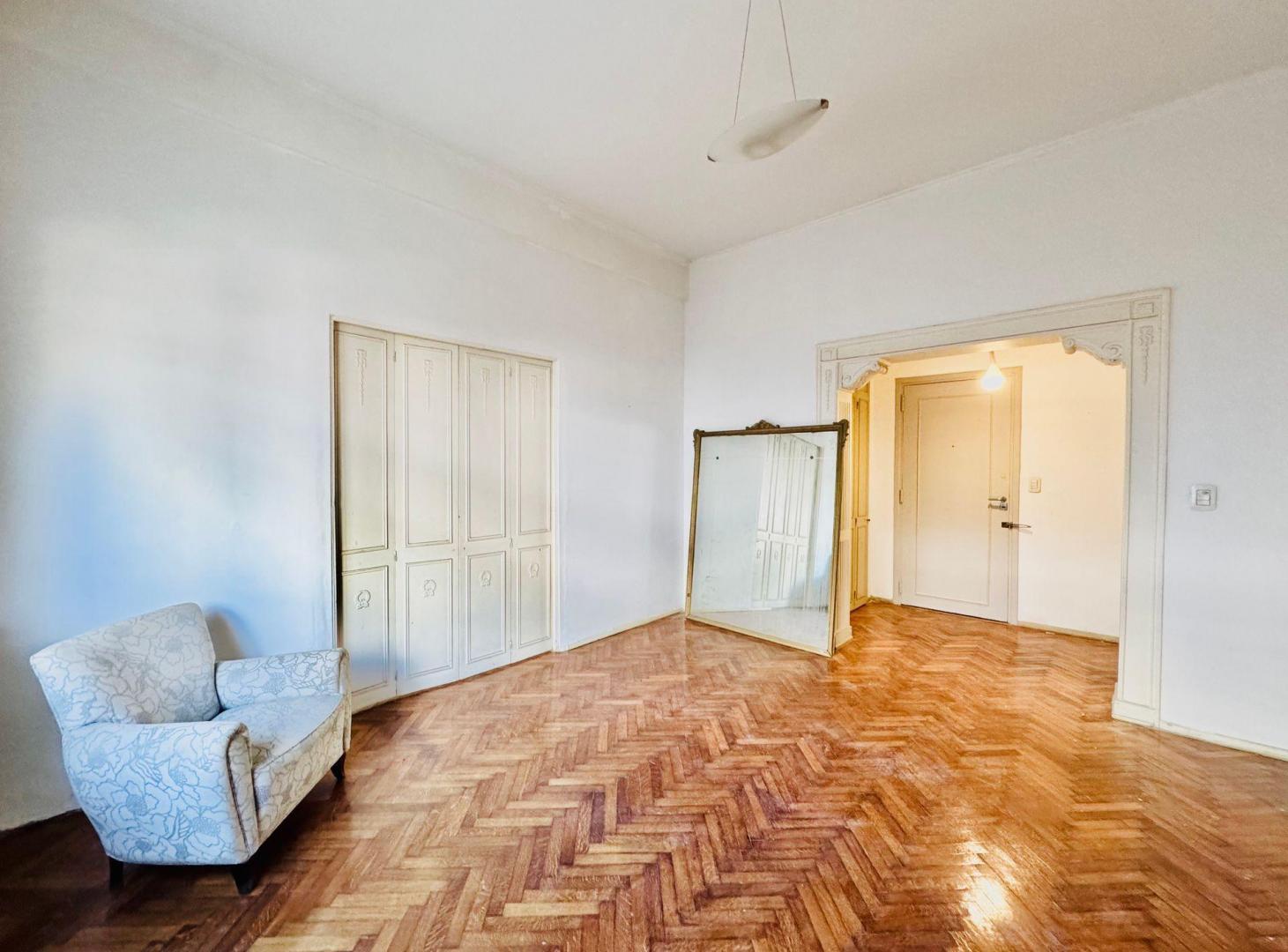 Foto de Venta depto 2 o 3 amb balcon Balvanera Monserrat, imagen 2