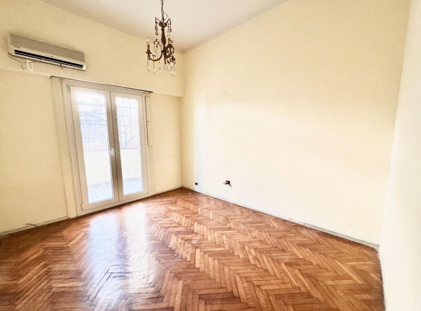 Foto de Venta depto 2 o 3 amb balcon Balvanera Monserrat, imagen 5