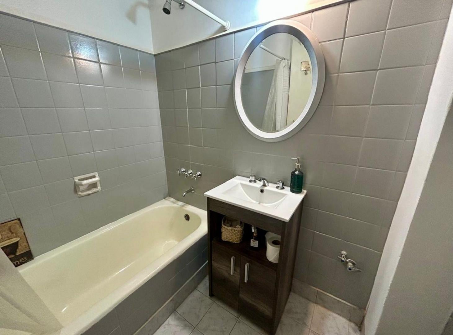 Foto de VENTA - 2 AMBIENTES - RECOLETA, imagen 2