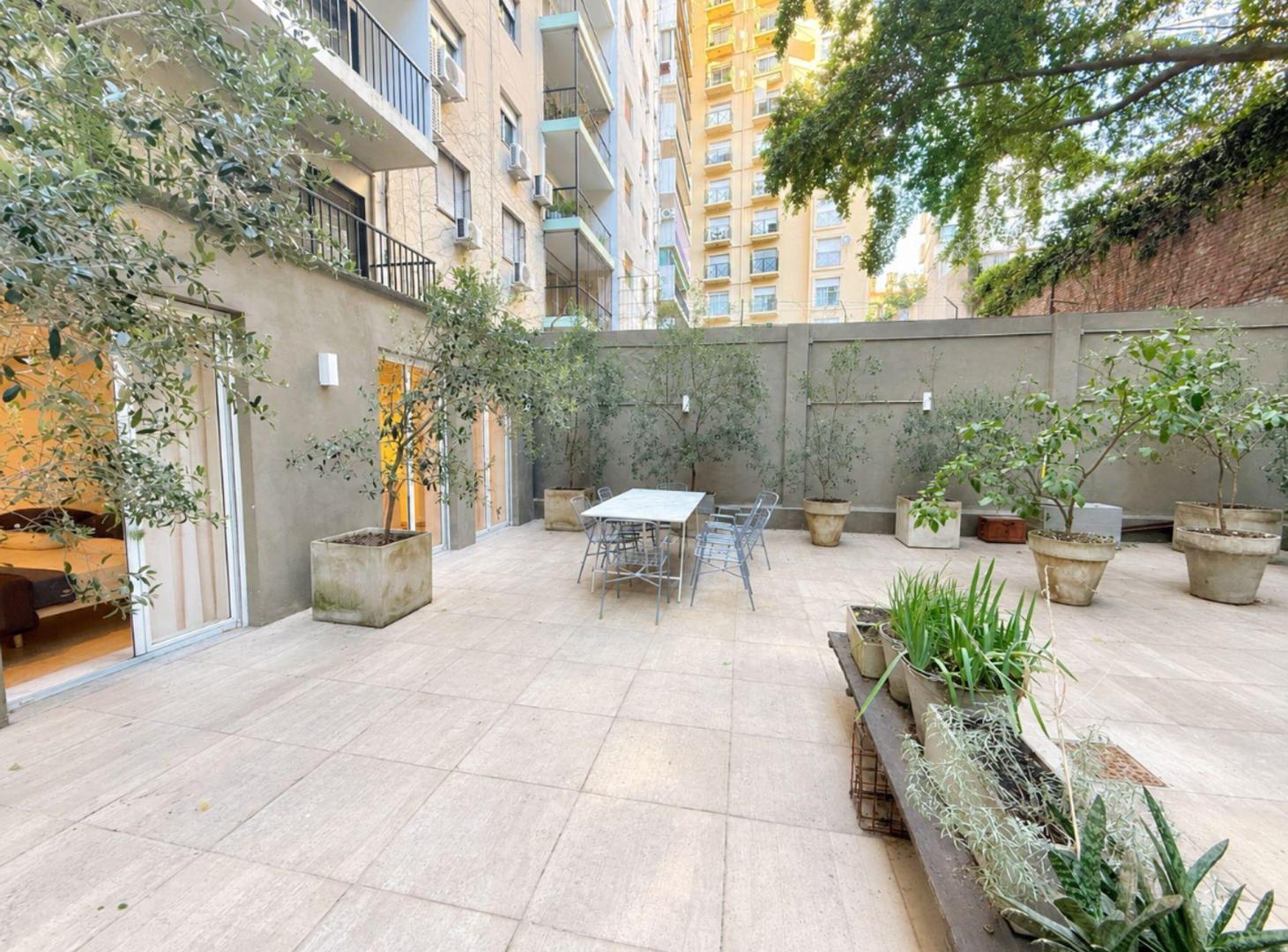 Foto de ALQUILER RECOLETA PB 3 AMBIENTES 145 MT2 PATIO, imagen 2