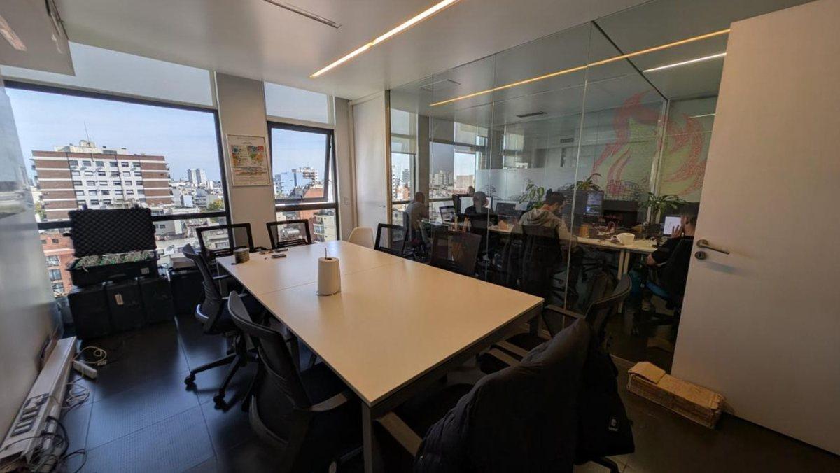 Foto de VENTA BELGRANO OFICINA CATEGORIA FTE COCHERA FIJA, imagen 3